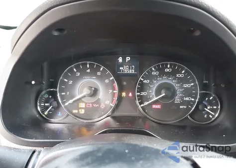 2010 Subaru Outback 2.5I Limited from USA, damaged, VIN 4S4BRBKC0A3330637